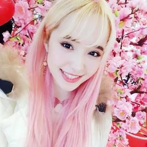 Meet your Posher, Sofia